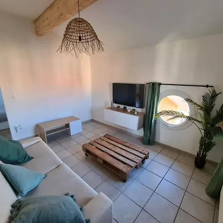 Villa Casa Papidou, Charmante Maison Au Calme Jonage